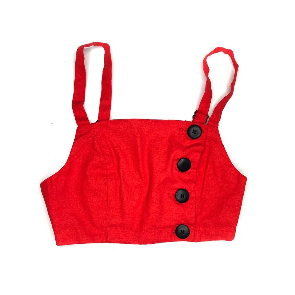 Crop top.